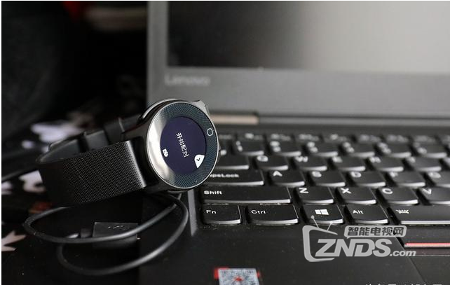 飛利浦——健康智能手表